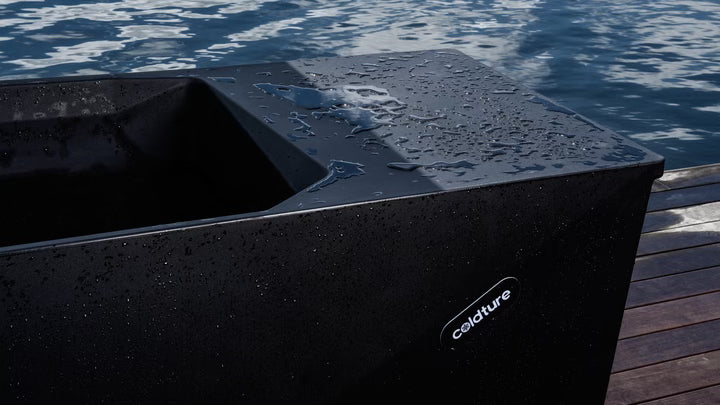 Why You Should Clean Your Tub Weekly (and How to Do It Fast)