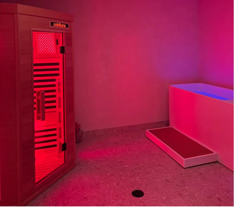 How to combine heat and cold therapy for faster recovery