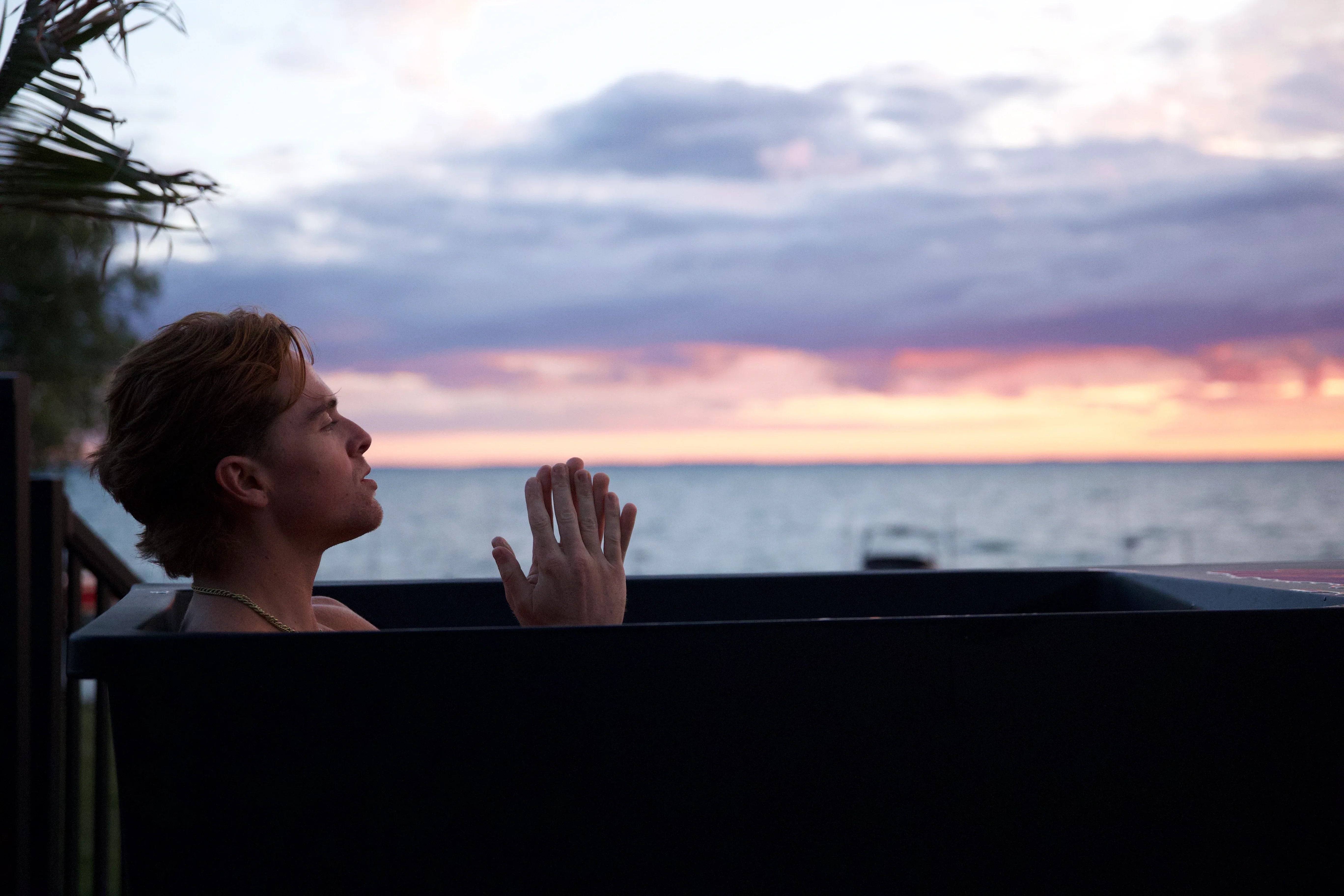 Why use ice baths: maximize recovery and performance