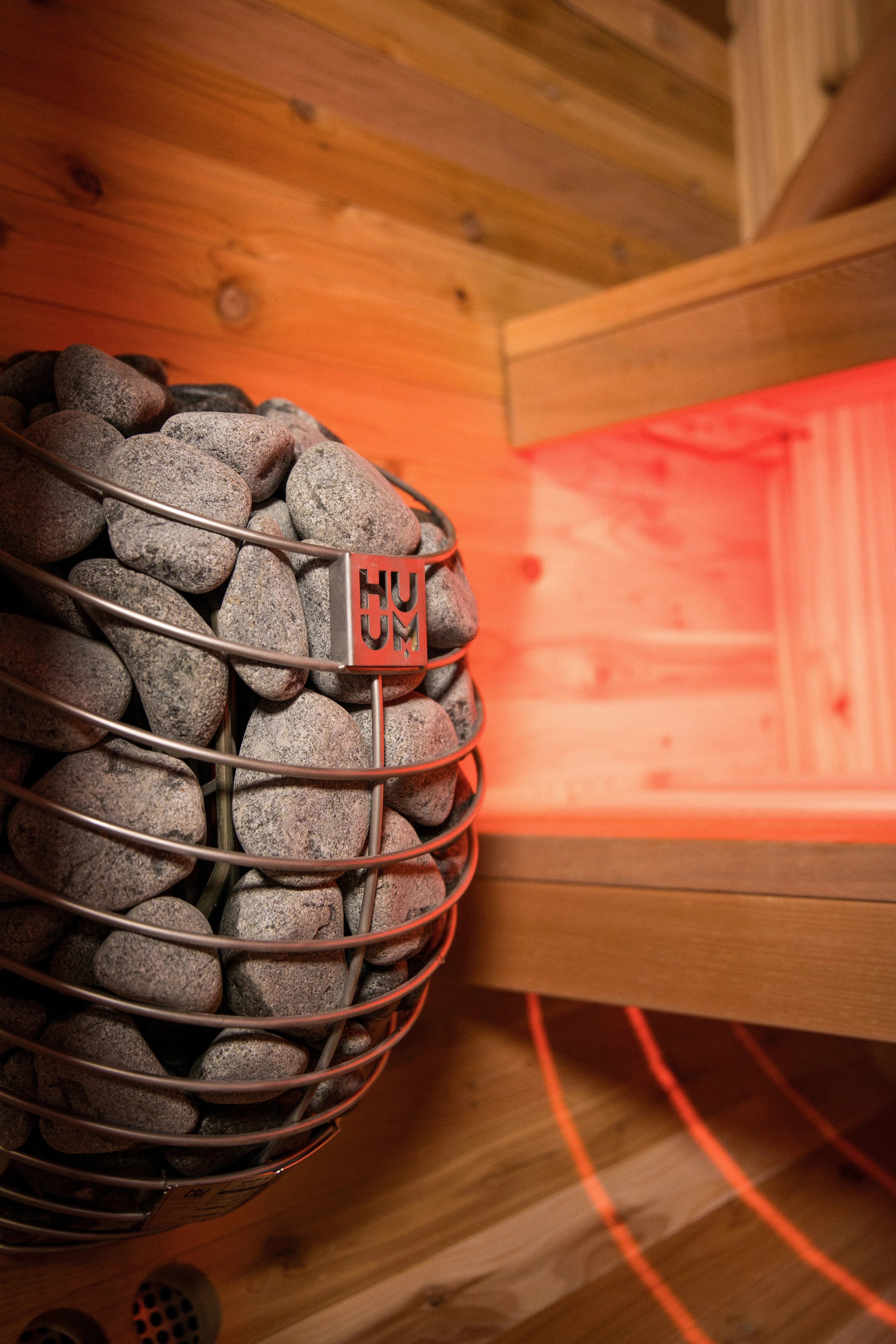 indoor & outdoor saunas