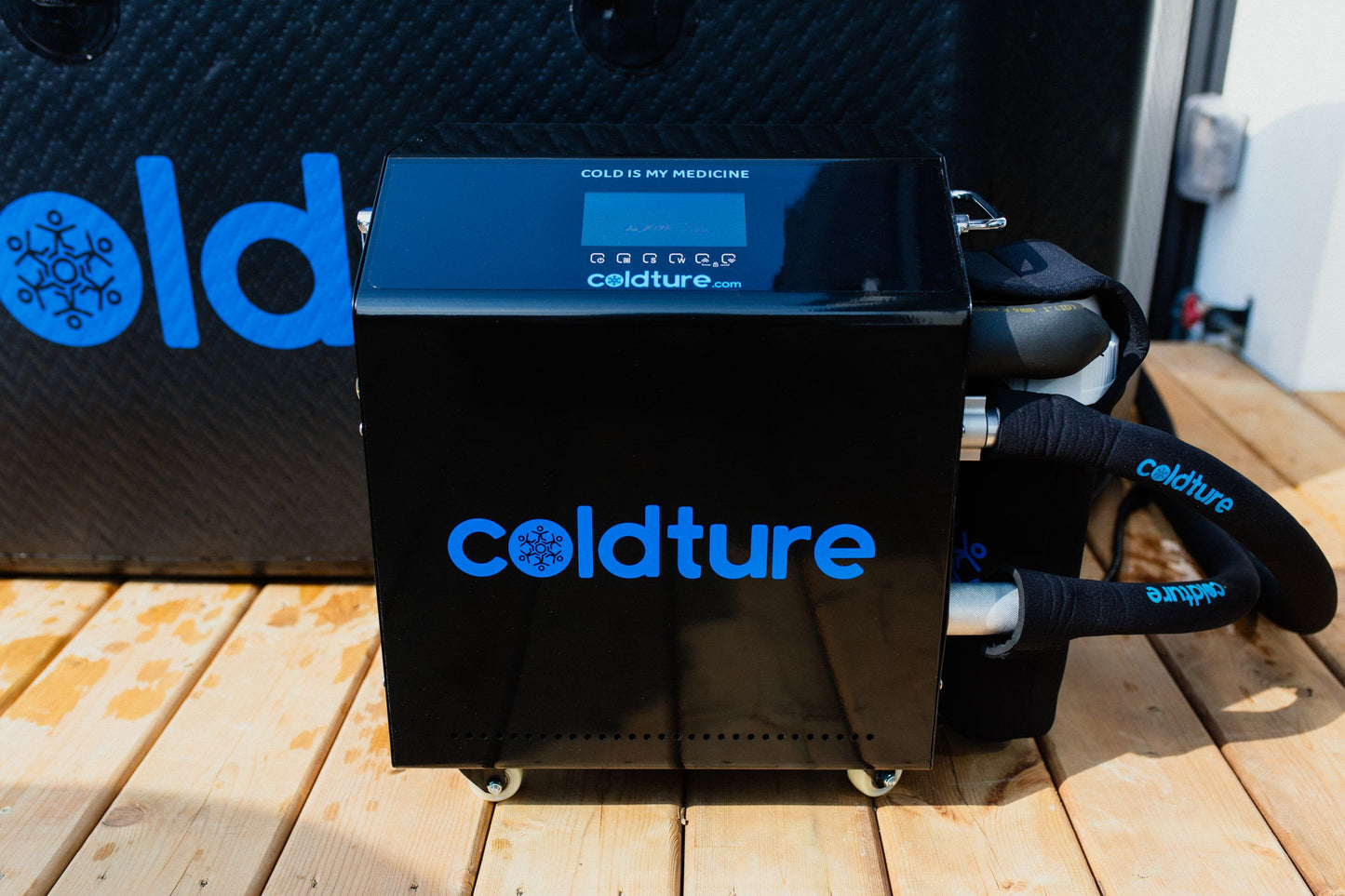 the-cold-plunge-ice-bath-water-chiller-shop-coldture